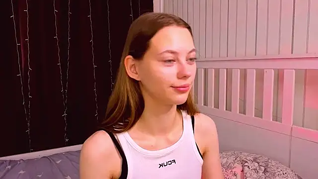 Snapshot of HarriettKitty chatting on 23, 7, 2026 HarriettKitty online show from 23, 7, 2026