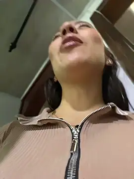 Julieth ec online show from 31, 7, 2026