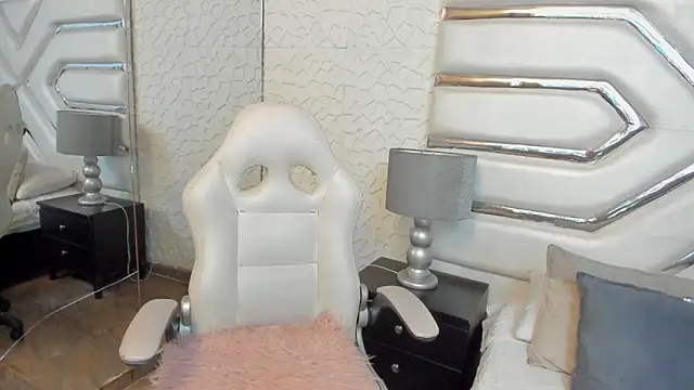 KattyLilli online show from 24, 6, 2026