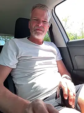 Snapshot of Thor-82 chatting on 27, 5, 2026 Thor-82 online show from 27, 5, 2026