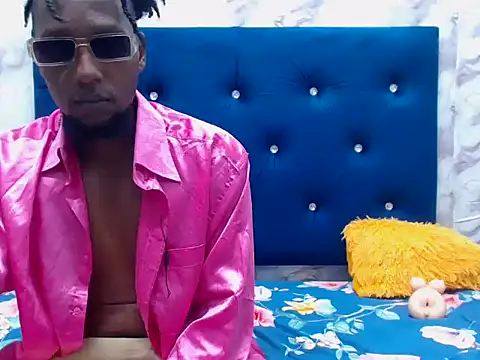 Snapshot of LabetoXXX chatting on 5, 5, 2026 LabetoXXX online show from 5, 5, 2026