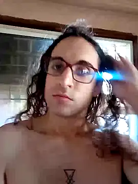 Snapshot of LaCuerva chatting on 11, 6, 2026 LaCuerva online show from 11, 6, 2026