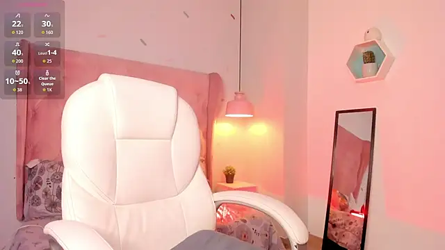Scarlet Big boobs online show from 23, 6, 2026