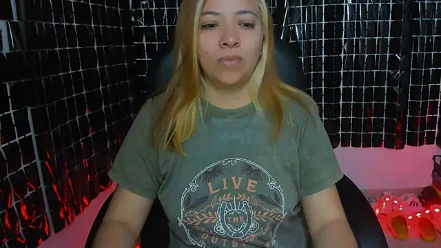 MissAlmaFenix online show from 3, 6, 2026
