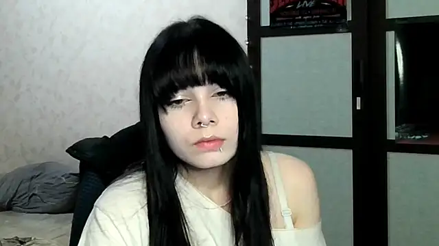 gothicq online show from 30, 6, 2026
