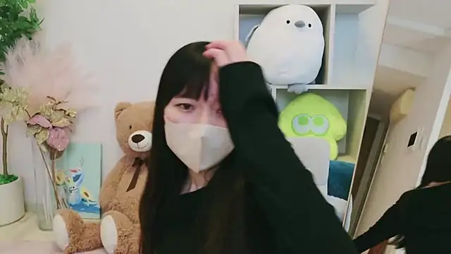 Snapshot of HIKARI_o0 chatting on 11, 5, 2026 HIKARI o0 online show from 11, 5, 2026