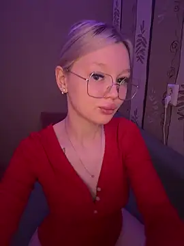 Velvet Doll  online show from 11, 5, 2026