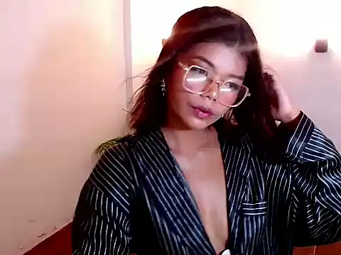 charlene pretty online show from 17, 6, 2026