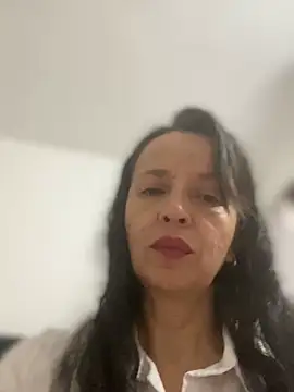 Soy Camila8 online show from 18, 5, 2026