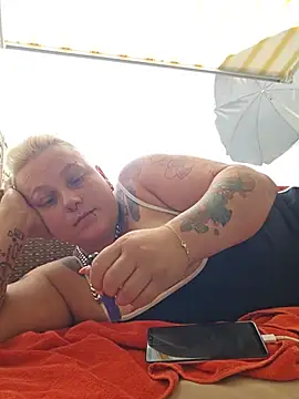 Lady Peggi online show from 14, 7, 2026