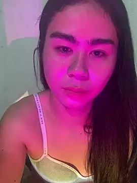 Alluringluna online show from 14, 7, 2026