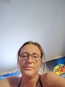 Snapshot of Queenle91 chatting on 17, 5, 2026 Queenle91 online show from 17, 5, 2026