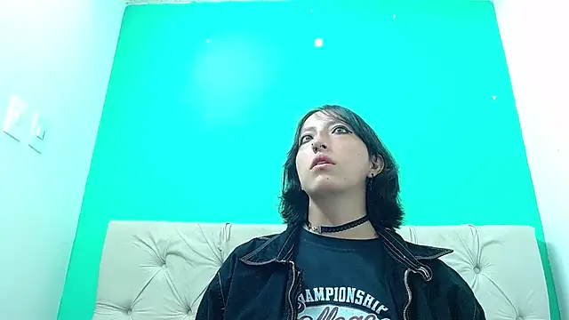 amoremerchmar online show from 15, 6, 2026