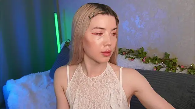 LindaThackerr online show from 18, 5, 2026