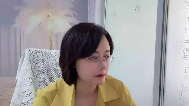 Naomi Z online show from 21, 5, 2026