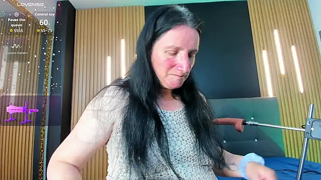 Snapshot of CloeMature chatting on 21, 5, 2026 CloeMature online show from 21, 5, 2026