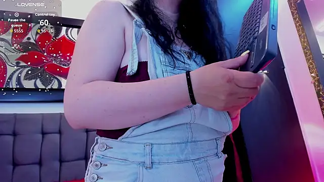 CloeMature online show from 26, 6, 2026