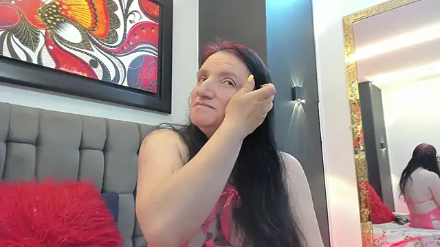 CloeMature online show from 5, 7, 2026