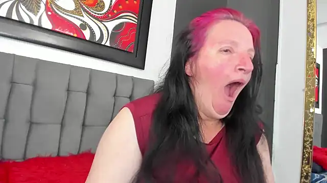 CloeMature online show from 20, 7, 2026