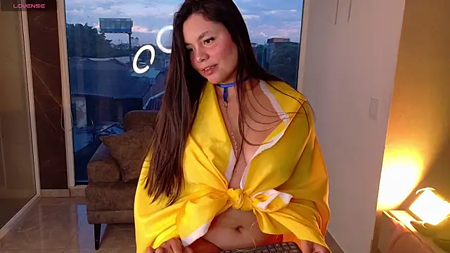 Eva-Apple online show from 17, 6, 2026