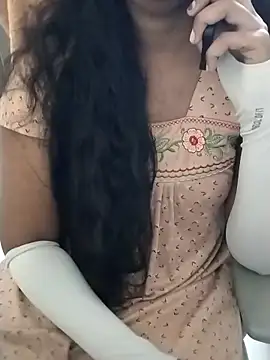 silksmitha- online show from 9, 6, 2026
