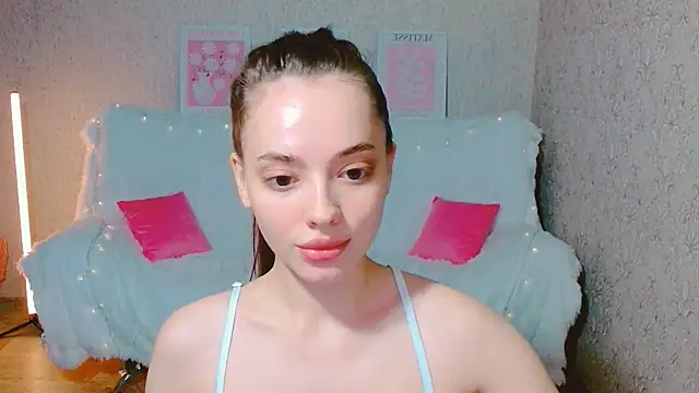 Snapshot of SiennaMia chatting on 6, 6, 2026 SiennaMia online show from 6, 6, 2026