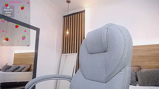 alexa forbes  online show from 28, 7, 2026