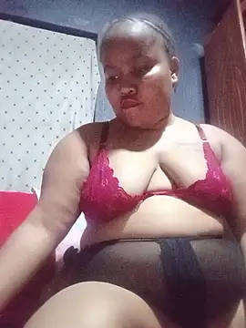 Snapshot of ChubbyMidgetxxx19 chatting on 25, 5, 2026 ChubbyMidgetxxx19 online show from 25, 5, 2026