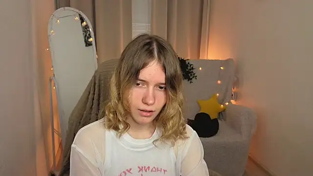 MilanaRayy online show from 5, 7, 2026