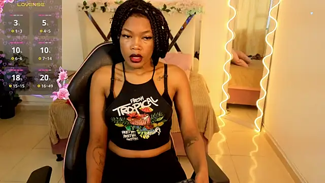 CRISTALBROKE TAY online show from 30, 6, 2026