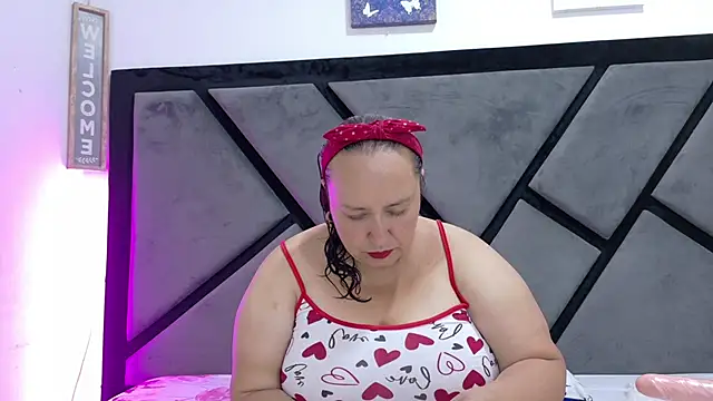 Natasha2603 online show from 3, 6, 2026