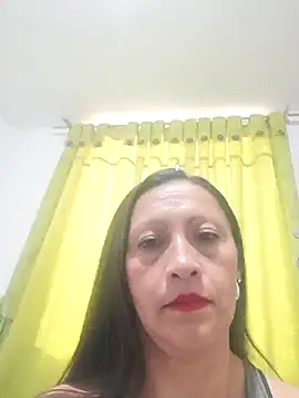 Snapshot of Vely_ chatting on 9, 6, 2026 Vely online show from 9, 6, 2026