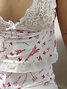 venuseyes25 online show from 12, 6, 2026