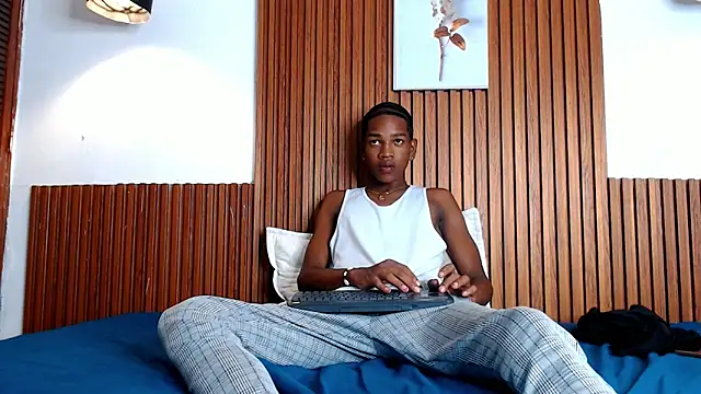 Snapshot of Afrowayuu chatting on 14, 5, 2026 Afrowayuu online show from 14, 5, 2026