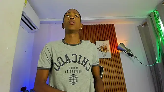 Snapshot of Afrowayuu chatting on 28, 5, 2026 Afrowayuu online show from 28, 5, 2026