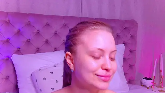 DorissHilton online show from 18, 5, 2026
