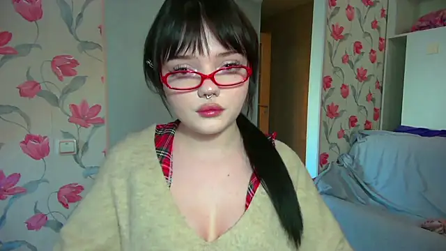 Snapshot of DarkxFoxy chatting on 19, 6, 2026 DarkxFoxy online show from 19, 6, 2026