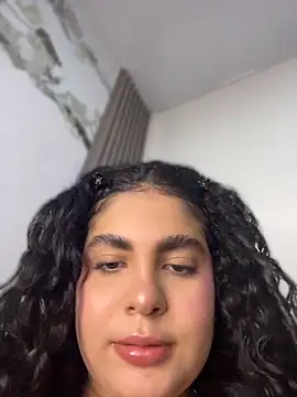 Yassy 11 online show from 4, 6, 2026
