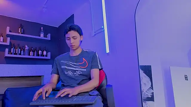 tian sex online show from 23, 5, 2026