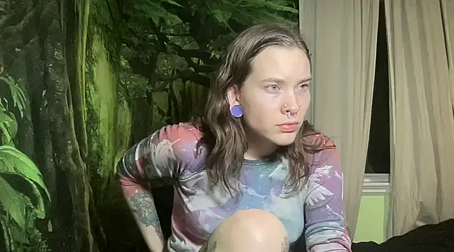 mo0ngoddess online show from 25, 1, 2025