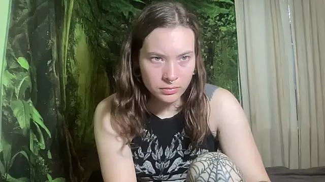 mo0ngoddess online show from 11, 10, 2025