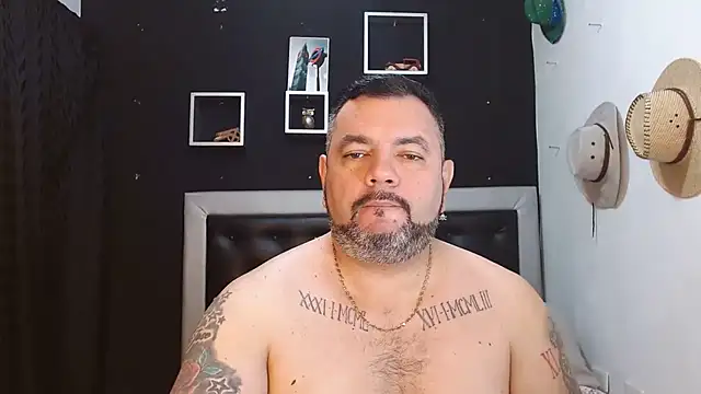 Snapshot of perverseveteranmanxxx chatting on 23, 1, 2025 perverseveteranmanxxx online show from 23, 1, 2025