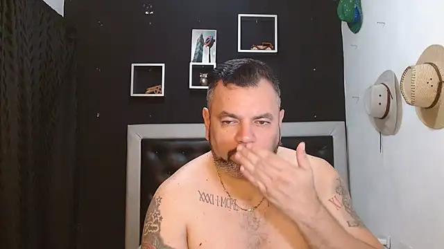 Snapshot of perverseveteranmanxxx chatting on 26, 1, 2025 perverseveteranmanxxx online show from 26, 1, 2025