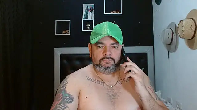 Snapshot of perverseveteranmanxxx chatting on 28, 1, 2025 perverseveteranmanxxx online show from 28, 1, 2025