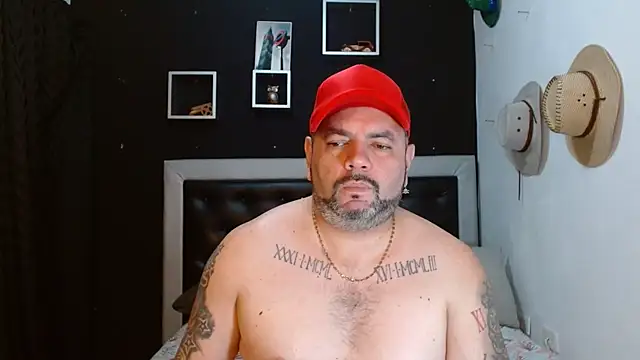 Snapshot of perverseveteranmanxxx chatting on 30, 1, 2025 perverseveteranmanxxx online show from 30, 1, 2025