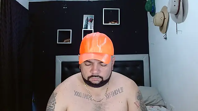 Snapshot of perverseveteranmanxxx chatting on 14, 2, 2025 perverseveteranmanxxx online show from 14, 2, 2025