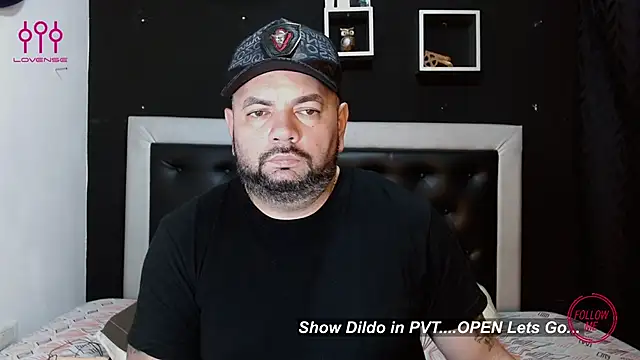 Snapshot of perverseveteranmanxxx chatting on 14, 3, 2025 perverseveteranmanxxx online show from 14, 3, 2025