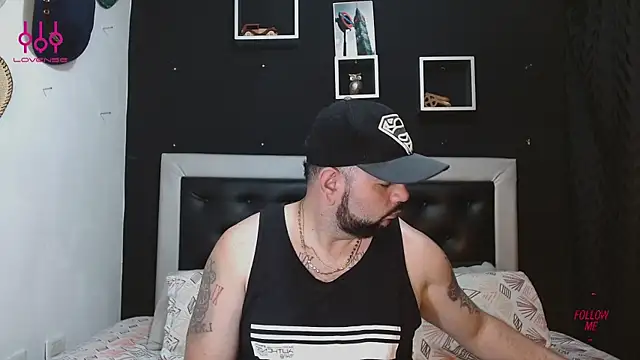 Snapshot of perverseveteranmanxxx chatting on 19, 3, 2025 perverseveteranmanxxx online show from 19, 3, 2025