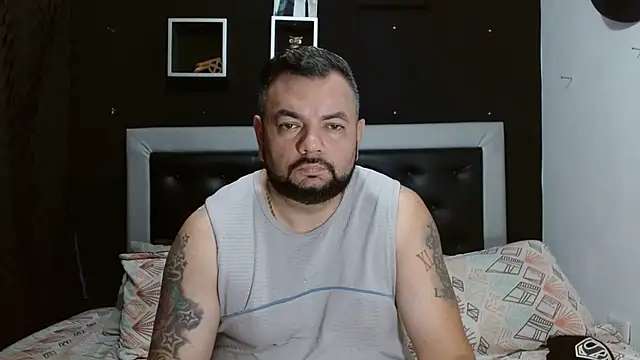 Snapshot of perverseveteranmanxxx chatting on 19, 3, 2025 perverseveteranmanxxx online show from 19, 3, 2025