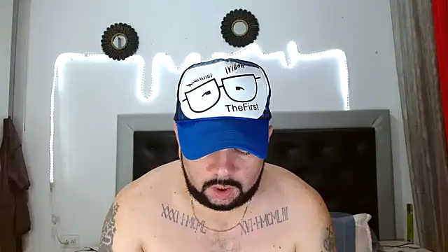 Snapshot of perverseveteranmanxxx chatting on 2, 10, 2025 perverseveteranmanxxx online show from 2, 10, 2025